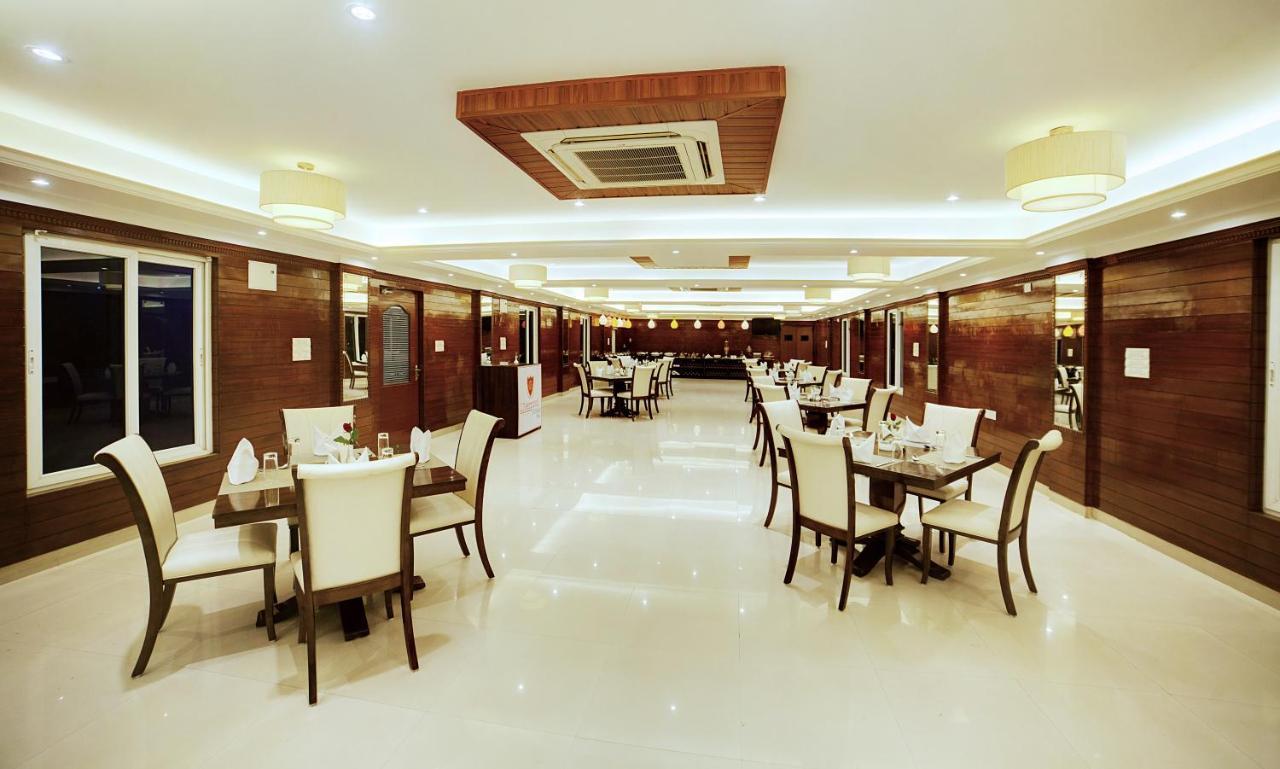 The Liverpool Blue Hotels Bangalore Ngoại thất bức ảnh