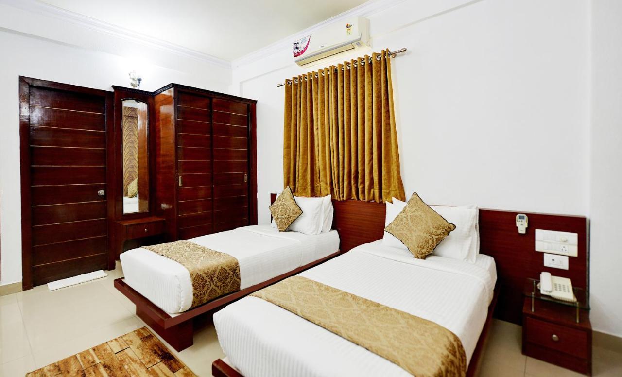 The Liverpool Blue Hotels Bangalore Ngoại thất bức ảnh